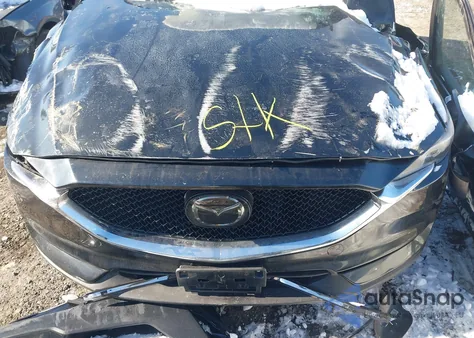 2018 Mazda Cx-5 Touring z USA, uszkodzony, nr VIN JM3KFBCMXJ0361357